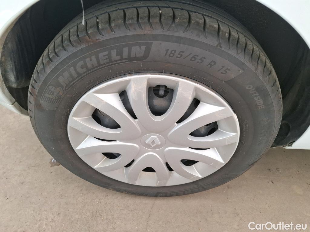  Renault  Clio  IV Air MediaNav 1.5 dCi 90CV BVM5 E6 #20