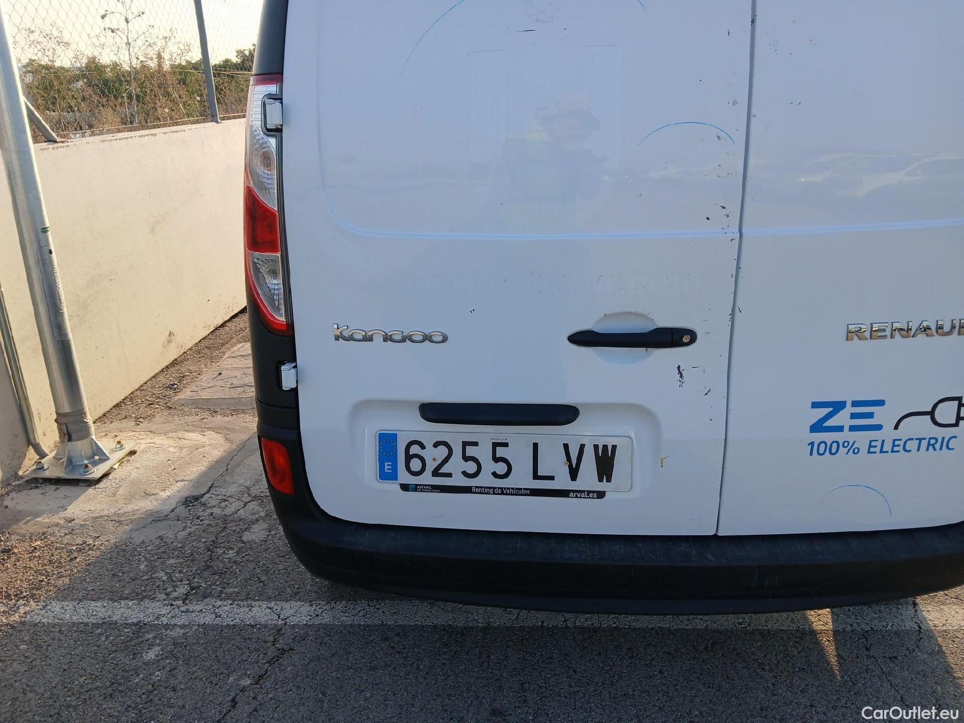  Renault  Kangoo RENAULT  Z.E./2013/4P/furgón derivado de turismo Maxi Z.E. 2 plazas #29