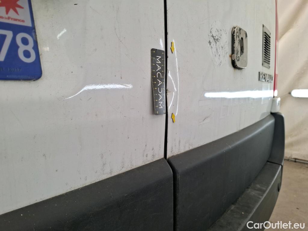  Renault  Master  III Fourgon L1H1 3 5 Grand Confort 2.3 dCi 135CV BVM6 E6dT #17