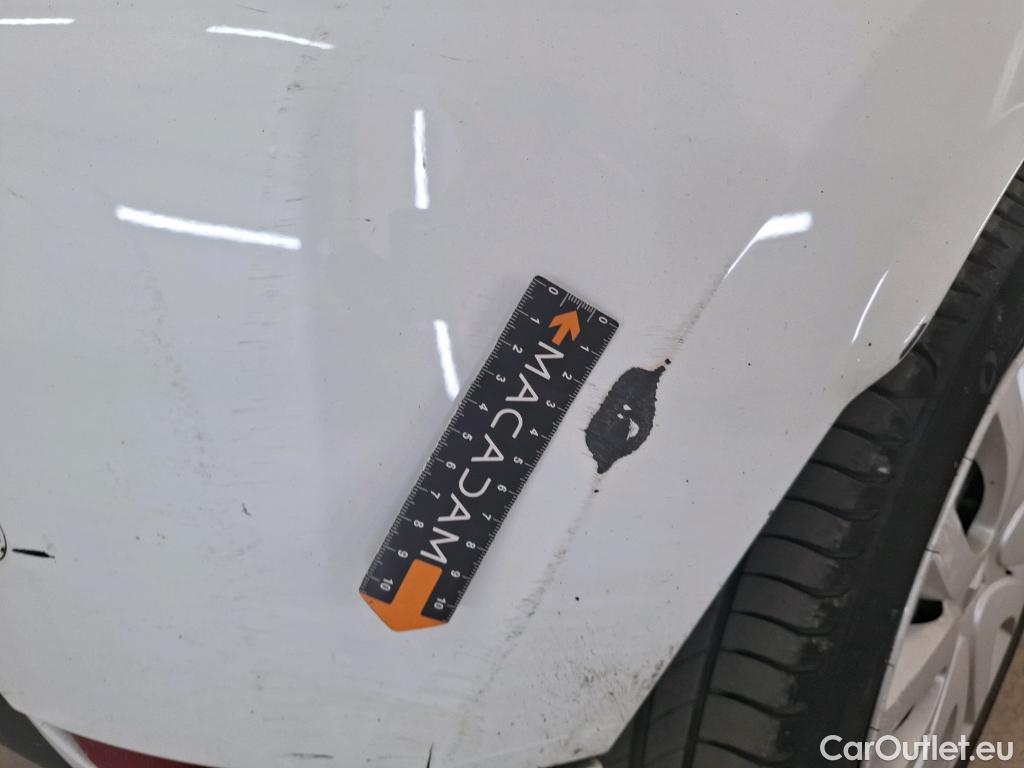  Renault  Clio  IV Air MediaNav 1.5 dCi 75CV BVM5 E6 #22