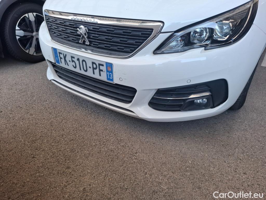  Peugeot  308  / 2017 / 5P / Berline BlueHDi 130 EAT6 S&S ACTIVE BUSINESS / TRANSFO VP/VF #30