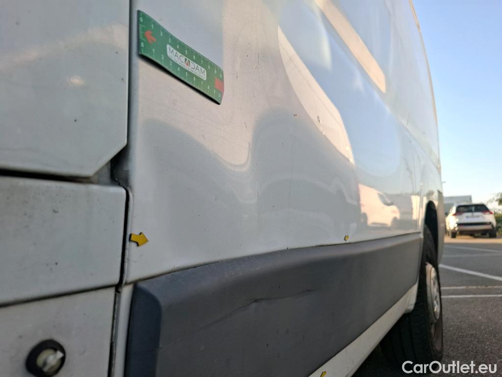  Peugeot  Boxer PEUGEOT  VU 4p Fourgon 2.2 E-HDI 130 PACK CLIM NAV 330 L1H1 #8