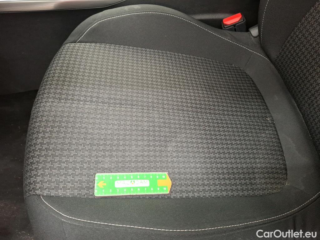  Peugeot  308  / 2017 / 5P / Berline BlueHDi 130 EAT6 S&S ACTIVE BUSINESS / TRANSFO VP/VF #87