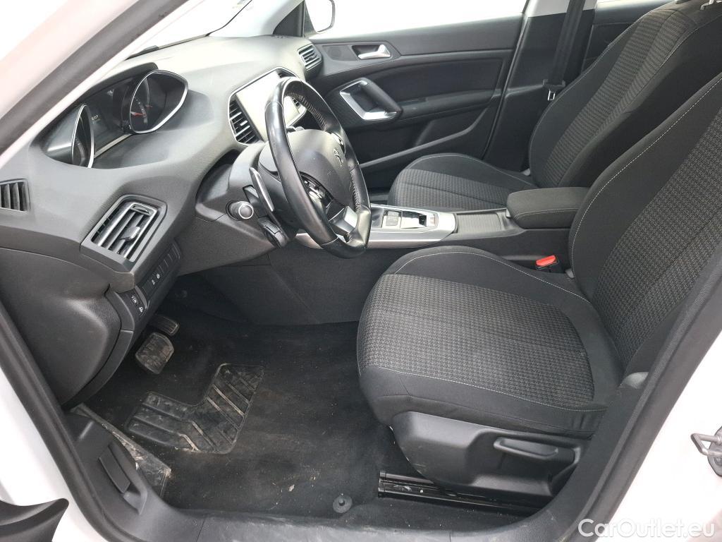  Peugeot  308  / 2017 / 5P / Berline BlueHDi 130 EAT6 S&S ACTIVE BUSINESS / TRANSFO VP/VF #85