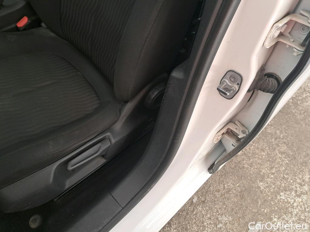  Peugeot  308  Premium 1.6 HDi 100CV BVM5 E6 #4