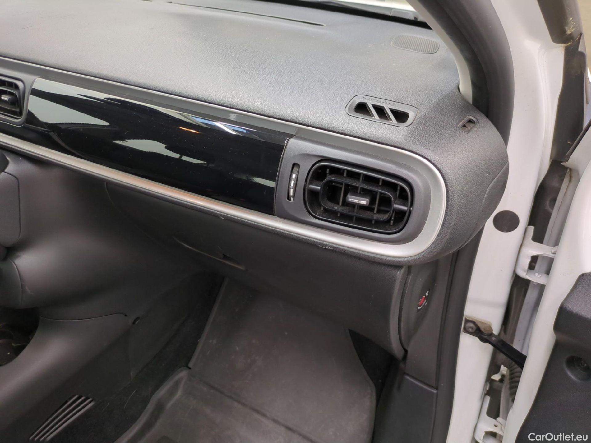  Citroen  C3  Société Feel 1.5 BlueHDI 100CV BVM5 E6dT #4