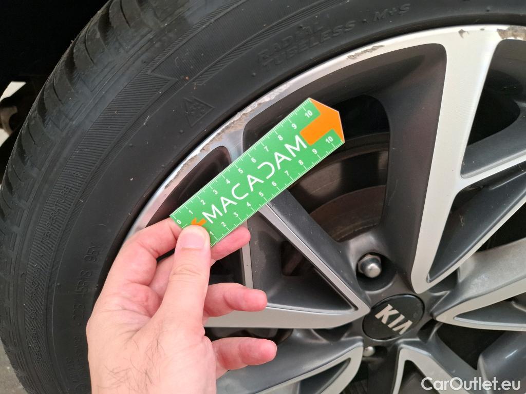  KIA  Niro  Premium 1.6 140CV BVA6 E6dT #26
