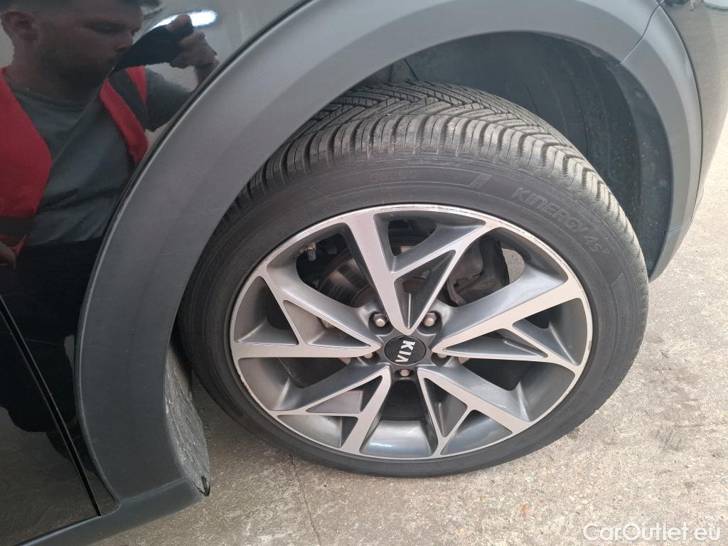  KIA  Niro  Premium 1.6 140CV BVA6 E6dT #29