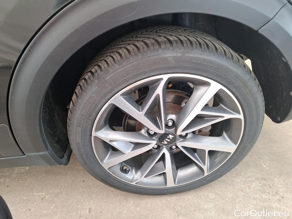  KIA  Niro  Premium 1.6 140CV BVA6 E6dT #20