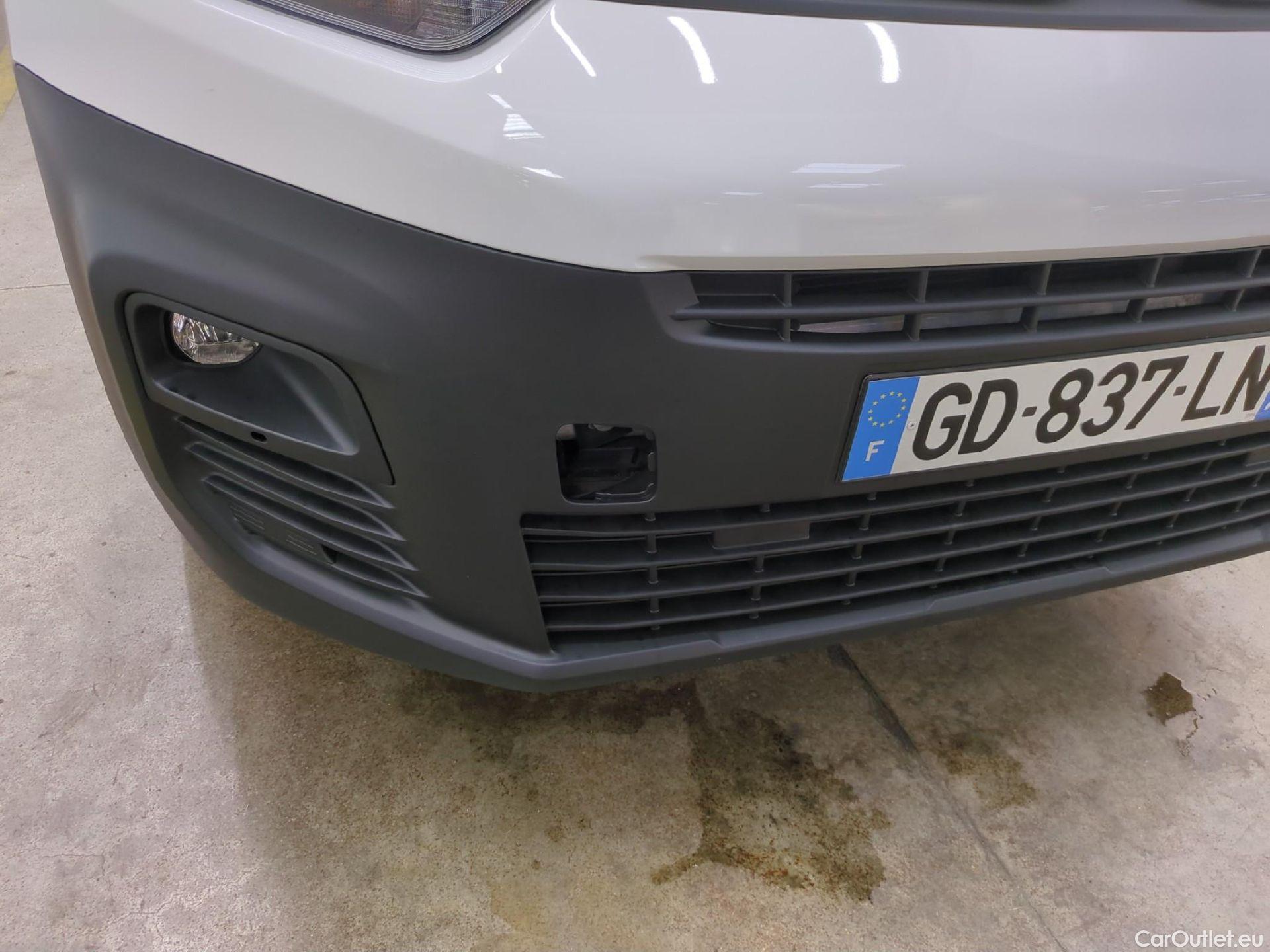  Citroen  Berlingo  Fourgon Club M 650 1.5 BlueHDi 75CV BVM5 E6dT #45