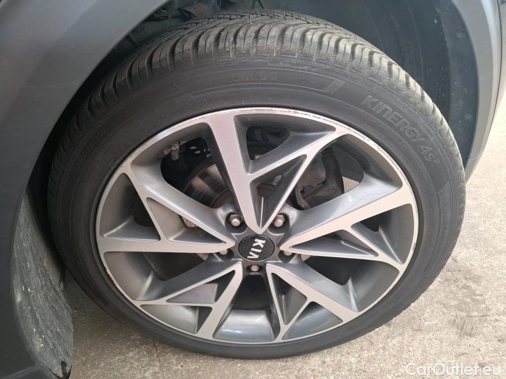  KIA  Niro  Premium 1.6 140CV BVA6 E6dT #30