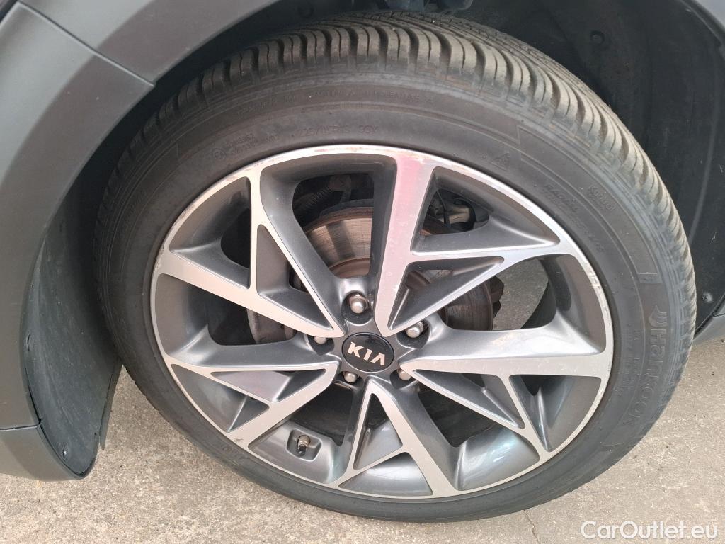  KIA  Niro  Premium 1.6 140CV BVA6 E6dT #15