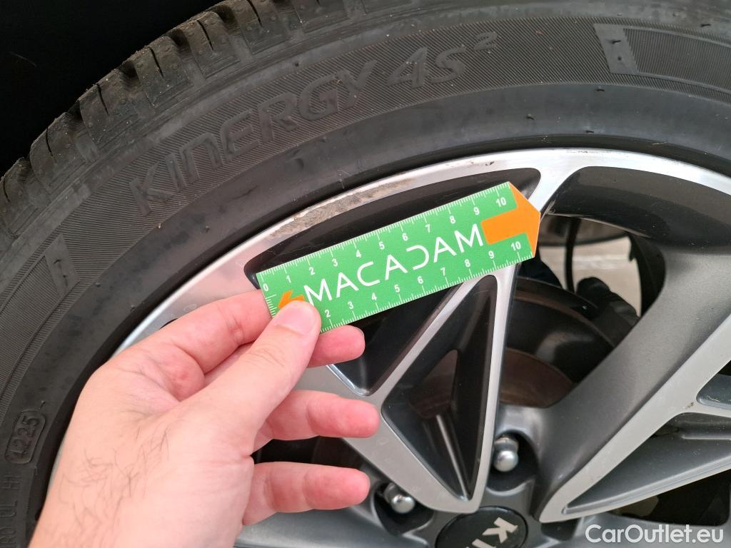  KIA  Niro  Premium 1.6 140CV BVA6 E6dT #22