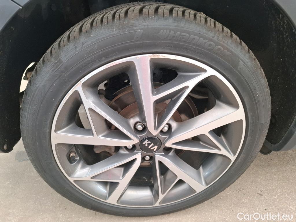  KIA  Niro  Premium 1.6 140CV BVA6 E6dT #25