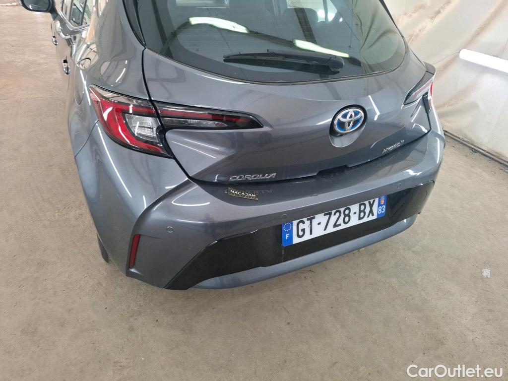  Toyota  Corolla TOYOTA  / 2022 / 5P / Berline Hybride 140h Dynamic Business Beyond Zer #68