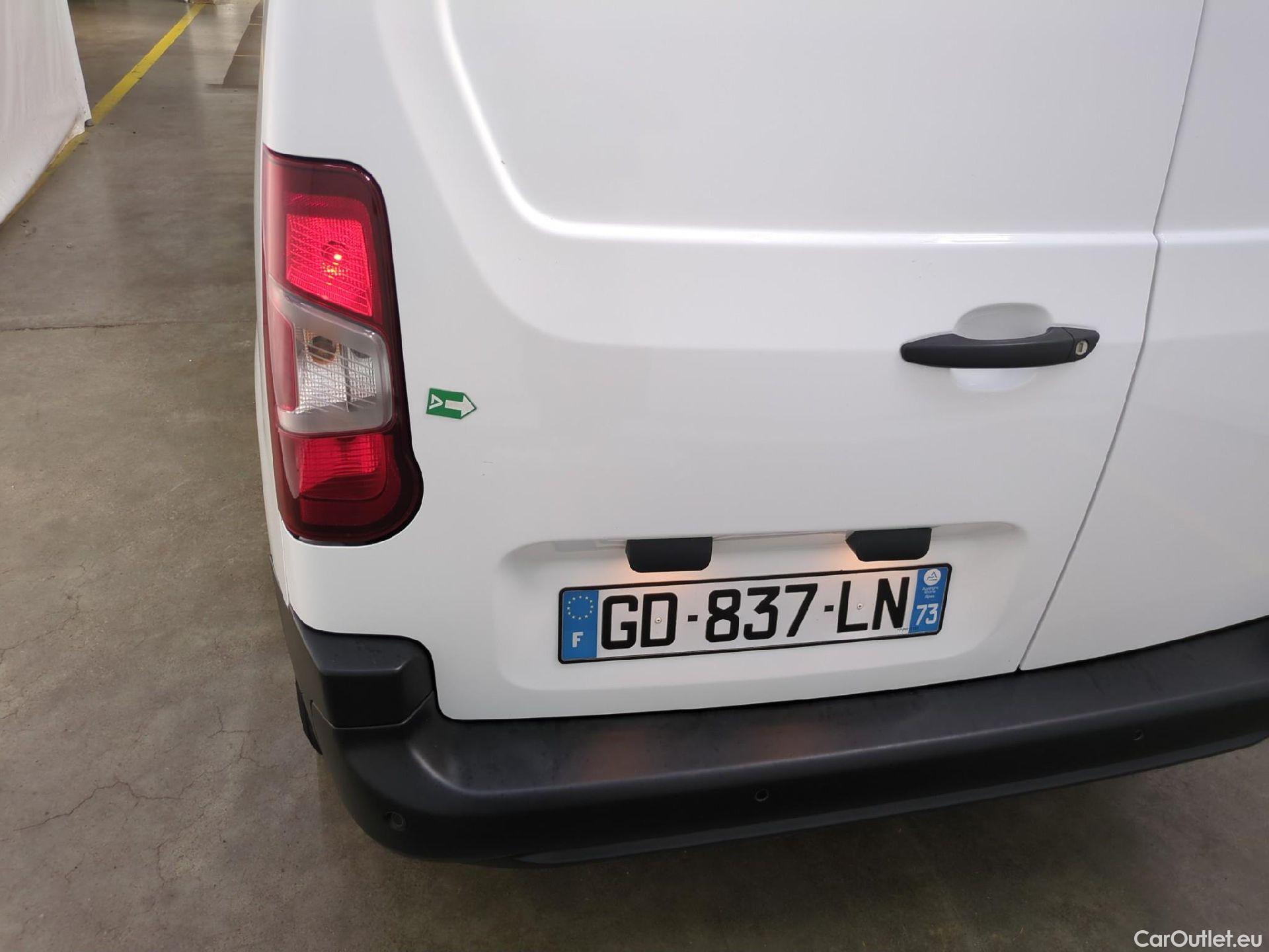  Citroen  Berlingo  Fourgon Club M 650 1.5 BlueHDi 75CV BVM5 E6dT #11