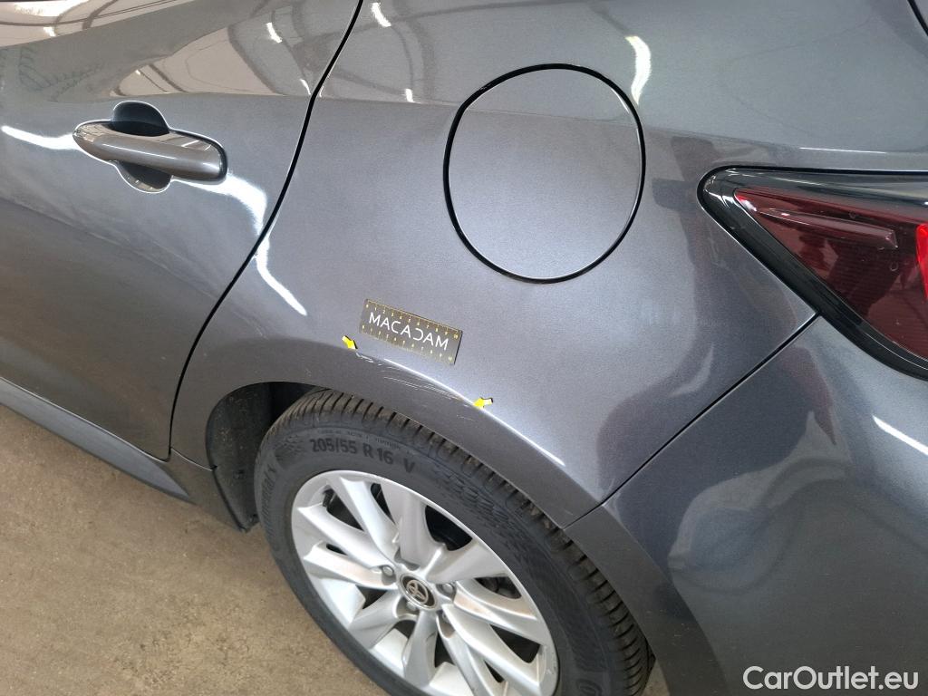  Toyota  Corolla TOYOTA  / 2022 / 5P / Berline Hybride 140h Dynamic Business Beyond Zer #19