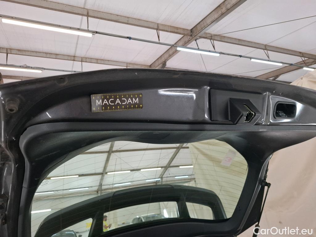  Toyota  C-HR TOYOTA  / 2016 / 5P / SUV 1.8 Hybride 122 Dynamic Business Stage A #28