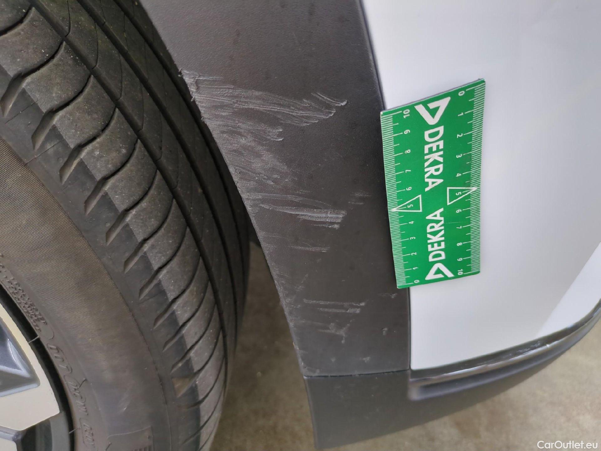  Hyundai  Tucson  Executive Mild-Hybrid 4WD 1.6 CRDI 135CV BVA7 E6d #8