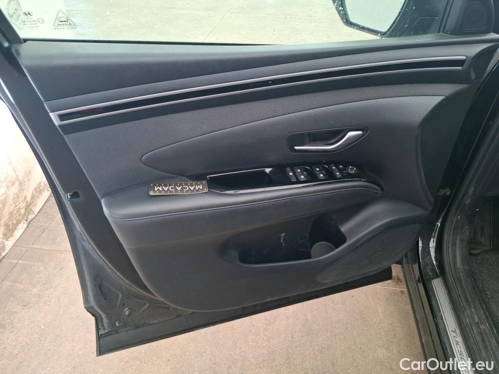  Hyundai  Tucson  Creative Hybrid 2WD 1.6 T-GDI 230CV BVA6 E6d #69