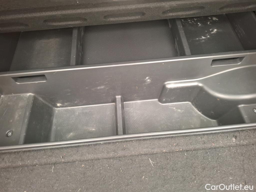  Hyundai  i30 HYUNDAI  Sport Wagon  2020  5P  Break 1 0 TGDI 120 MHEV I MT CREATIVE SW #25