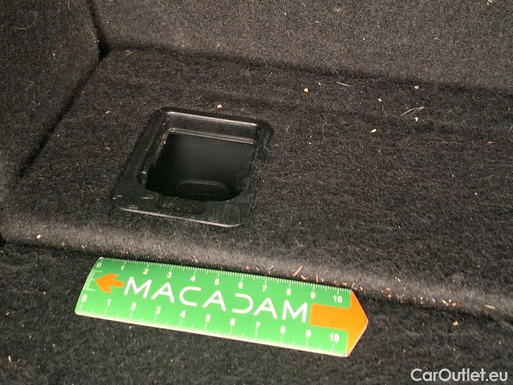  Hyundai  i30 HYUNDAI  Sport Wagon  2020  5P  Break 1 0 TGDI 120 MHEV I MT CREATIVE SW #2