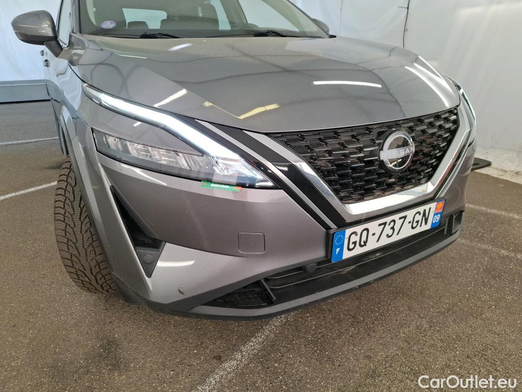  Nissan  Qashqai NISSAN  / 2021 / 5P / Crossover 1.3 MHEV 158ch Xtronic Business Edition CD LOT700 #1