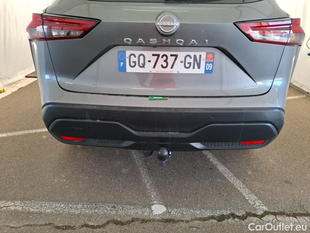  Nissan  Qashqai NISSAN  / 2021 / 5P / Crossover 1.3 MHEV 158ch Xtronic Business Edition CD LOT700 #4
