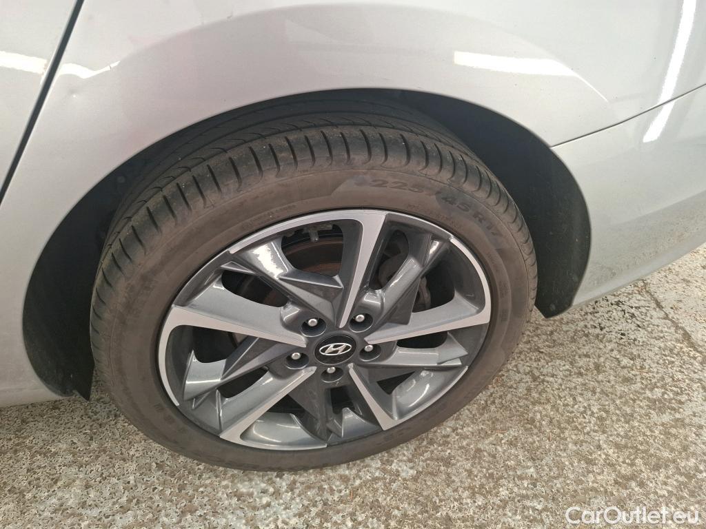  Hyundai  i30 HYUNDAI  Sport Wagon  2020  5P  Break 1 0 TGDI 120 MHEV I MT CREATIVE SW #12
