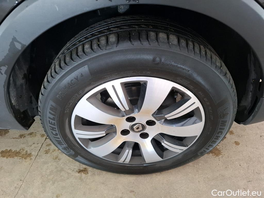  Renault  Captur  Business 0.9 TCe 90CV BVM5 E6 #32