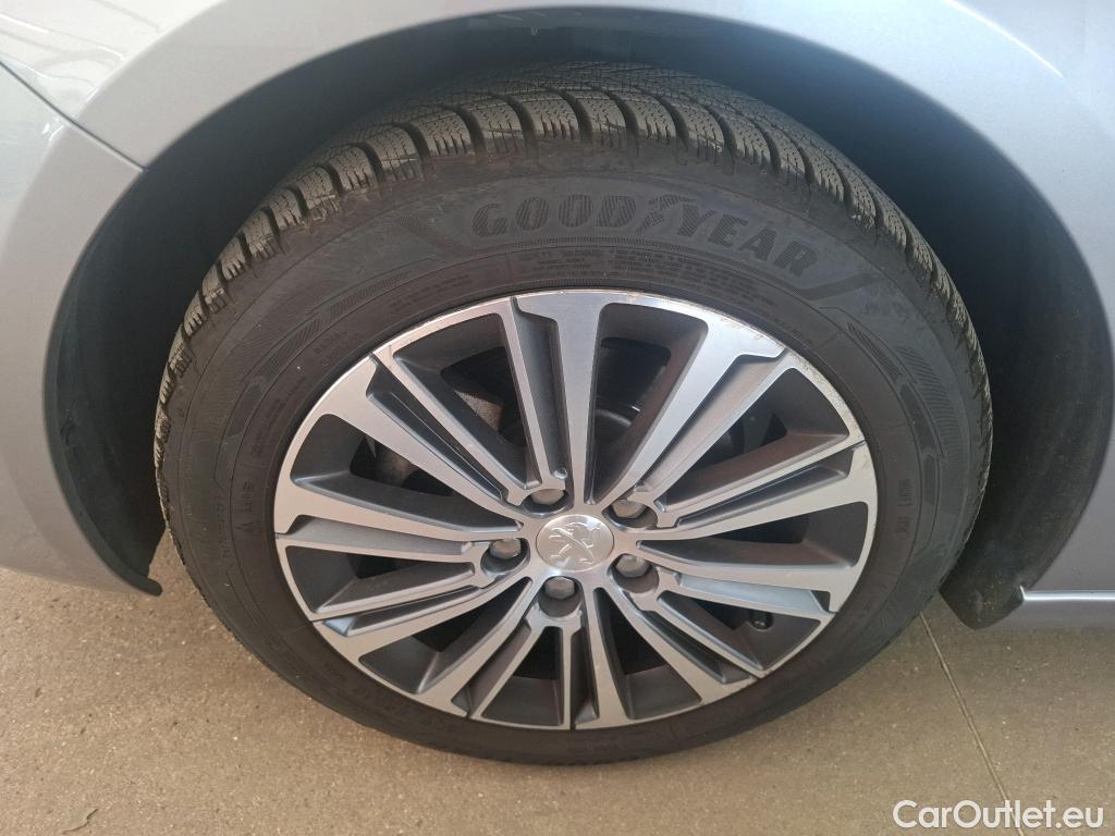  Peugeot  308  SW Allure Business 1.5 HDi 130CV BVA8 E6d #46