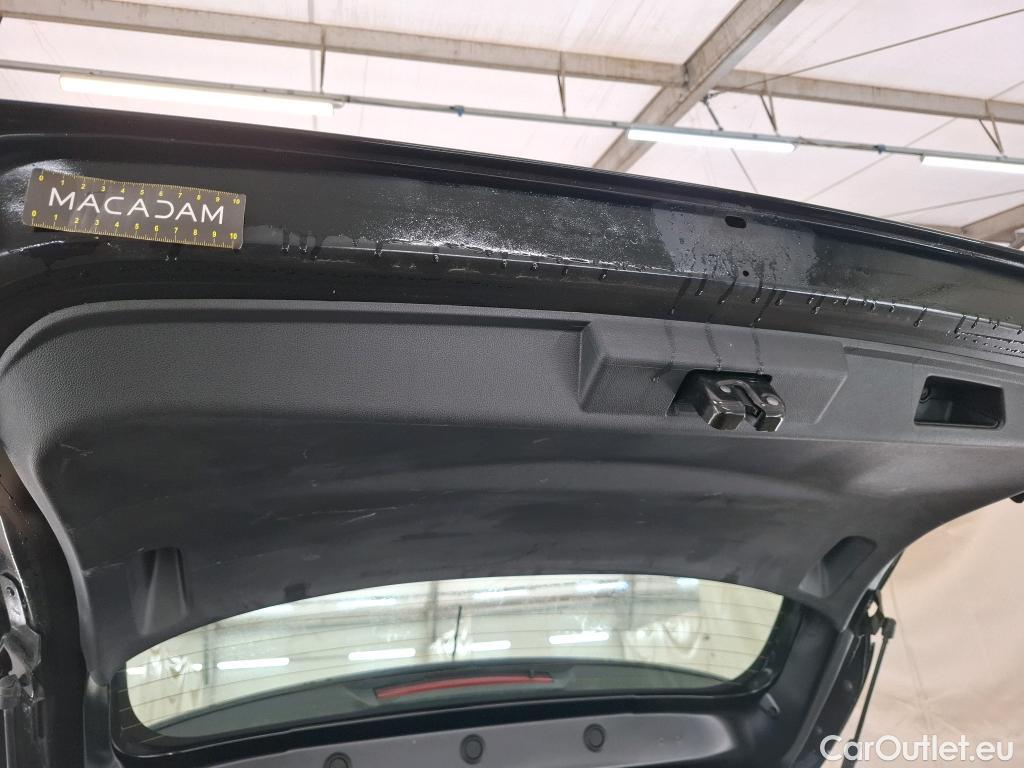  Renault  Captur  Business 0.9 TCe 90CV BVM5 E6 #13