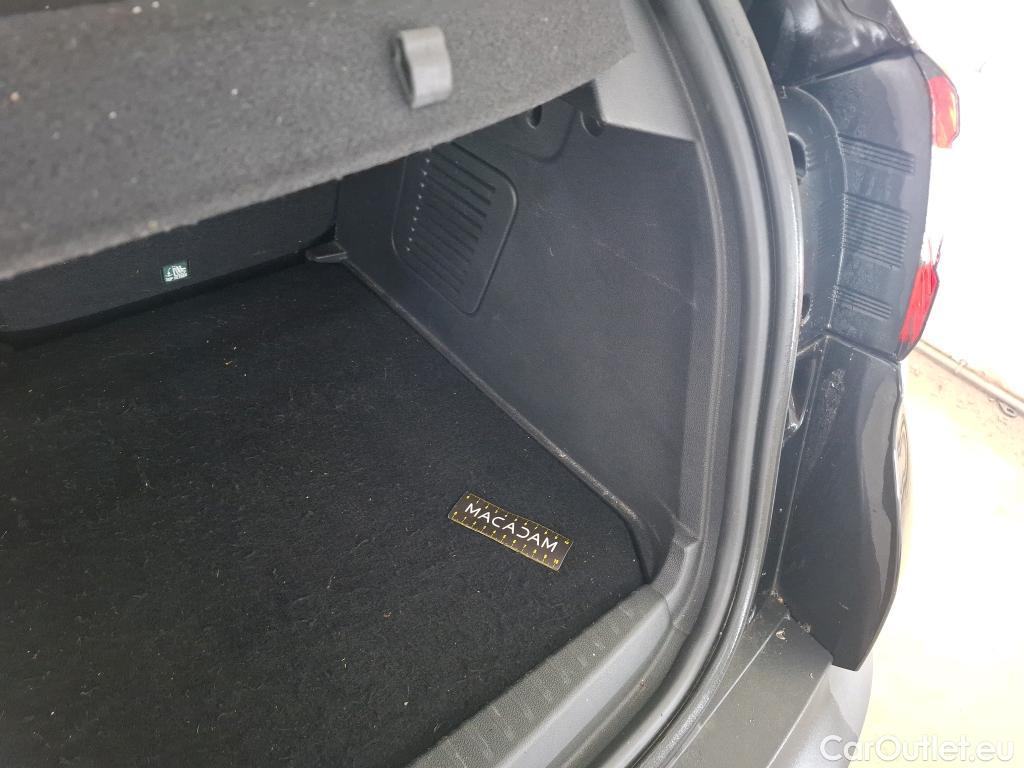  Renault  Captur  Business 0.9 TCe 90CV BVM5 E6 #40