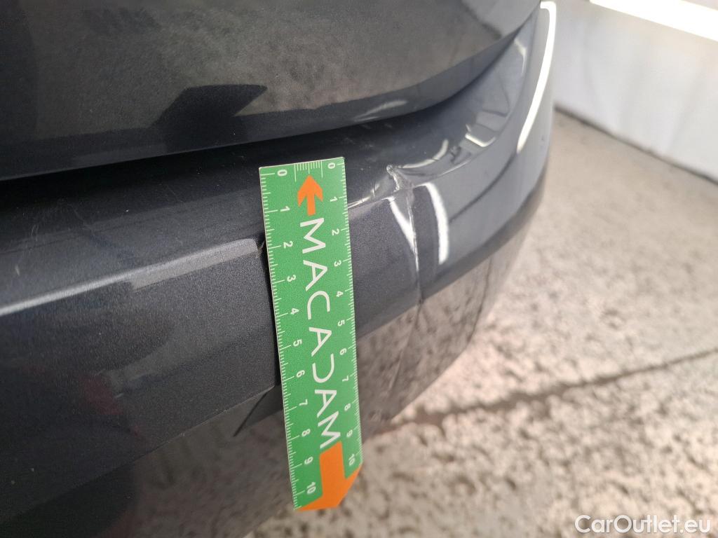  Renault  Megane  IV Estate Evolution 1.5 dCi 115CV BVA7 E6d #9