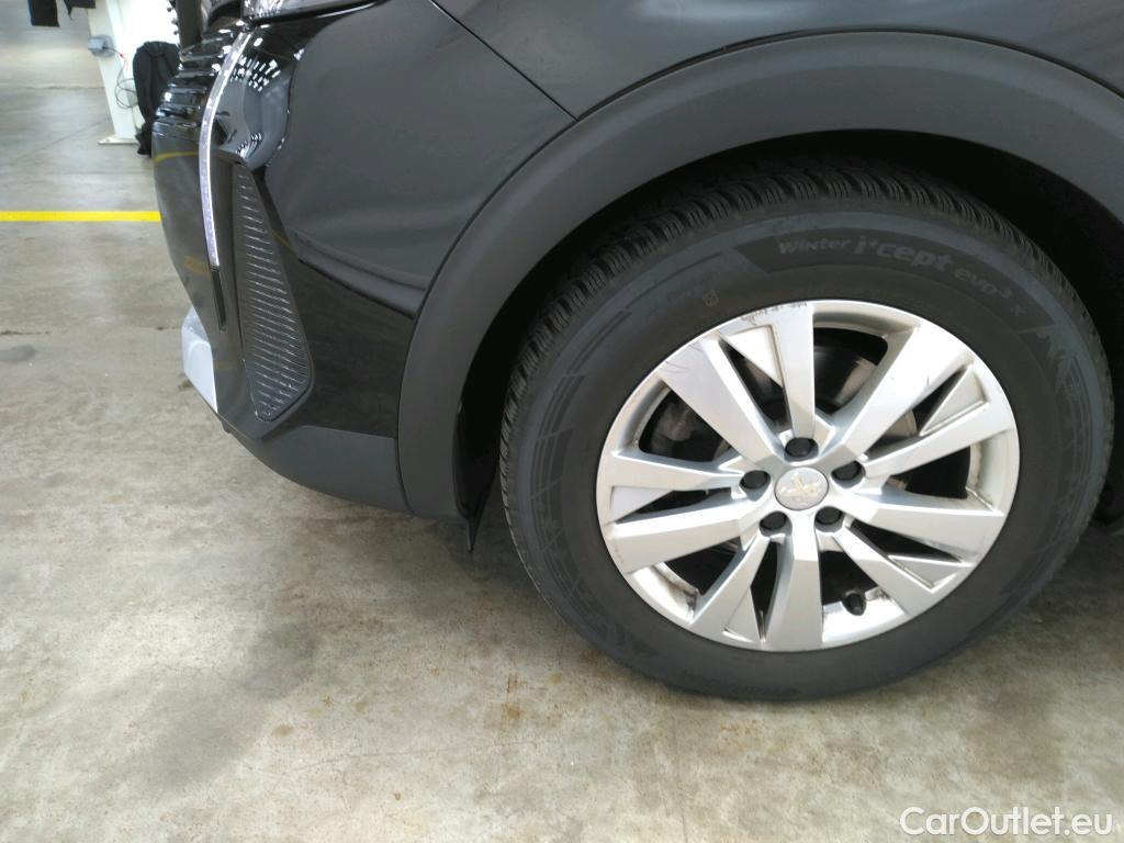  Peugeot  3008  Active Pack 1.5 HDi 130CV BVA8 E6d #16