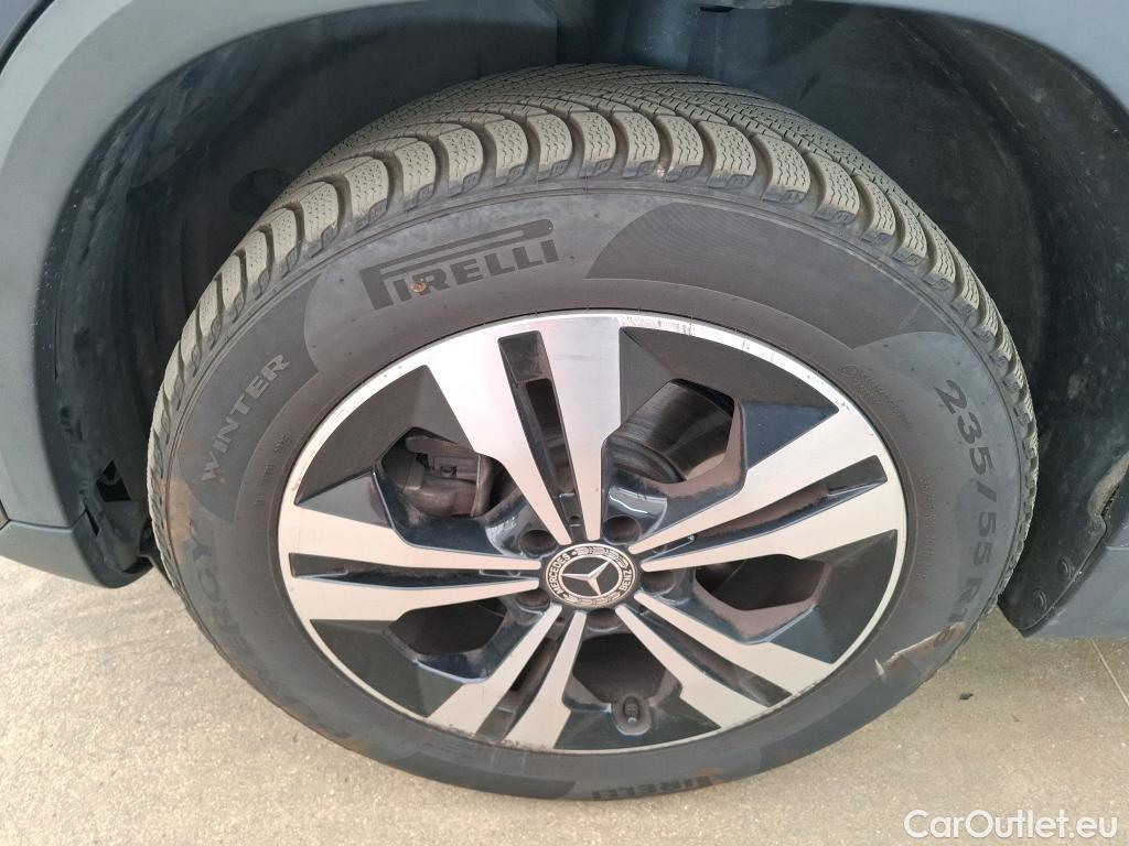  Mercedes  GLA MERCEDES-BENZ  / 2020 / 5P / SUV 2.0  200 D BUSINESS LINE DCT #8