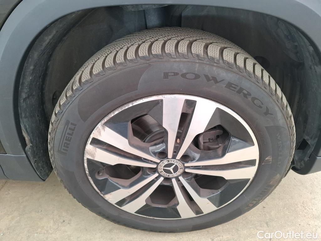  Mercedes  GLA MERCEDES-BENZ  / 2020 / 5P / SUV 2.0  200 D BUSINESS LINE DCT #14