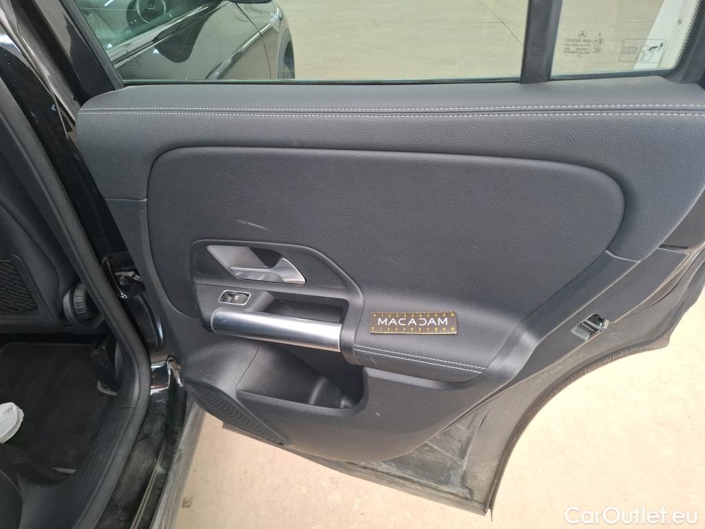  Mercedes  GLA MERCEDES-BENZ  / 2020 / 5P / SUV 2.0  200 D BUSINESS LINE DCT #33