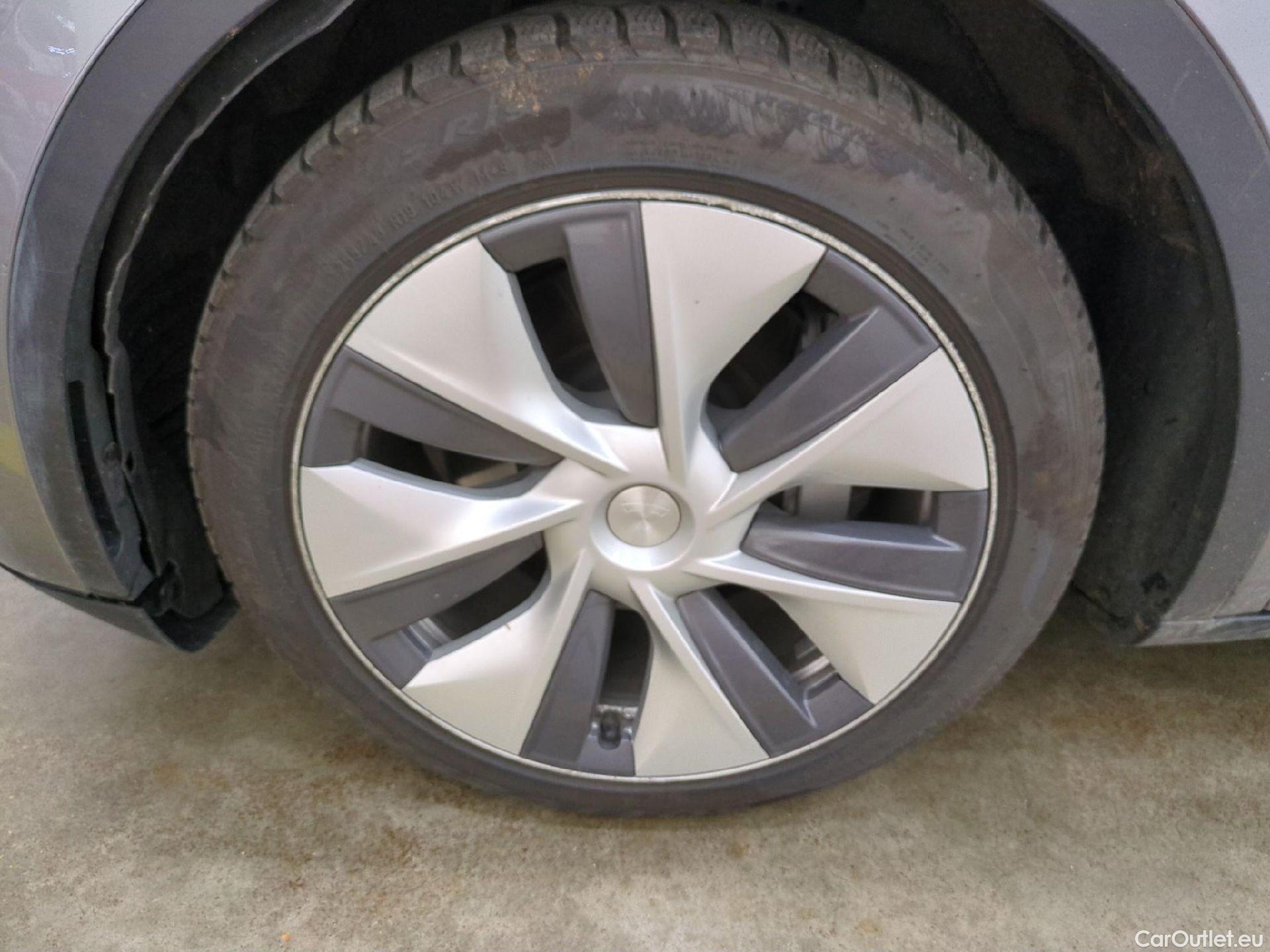  Tesla  Model Y TESLA  / 2020 / 5P / SUV Grande Autonomie Dual-Motor AWD #1
