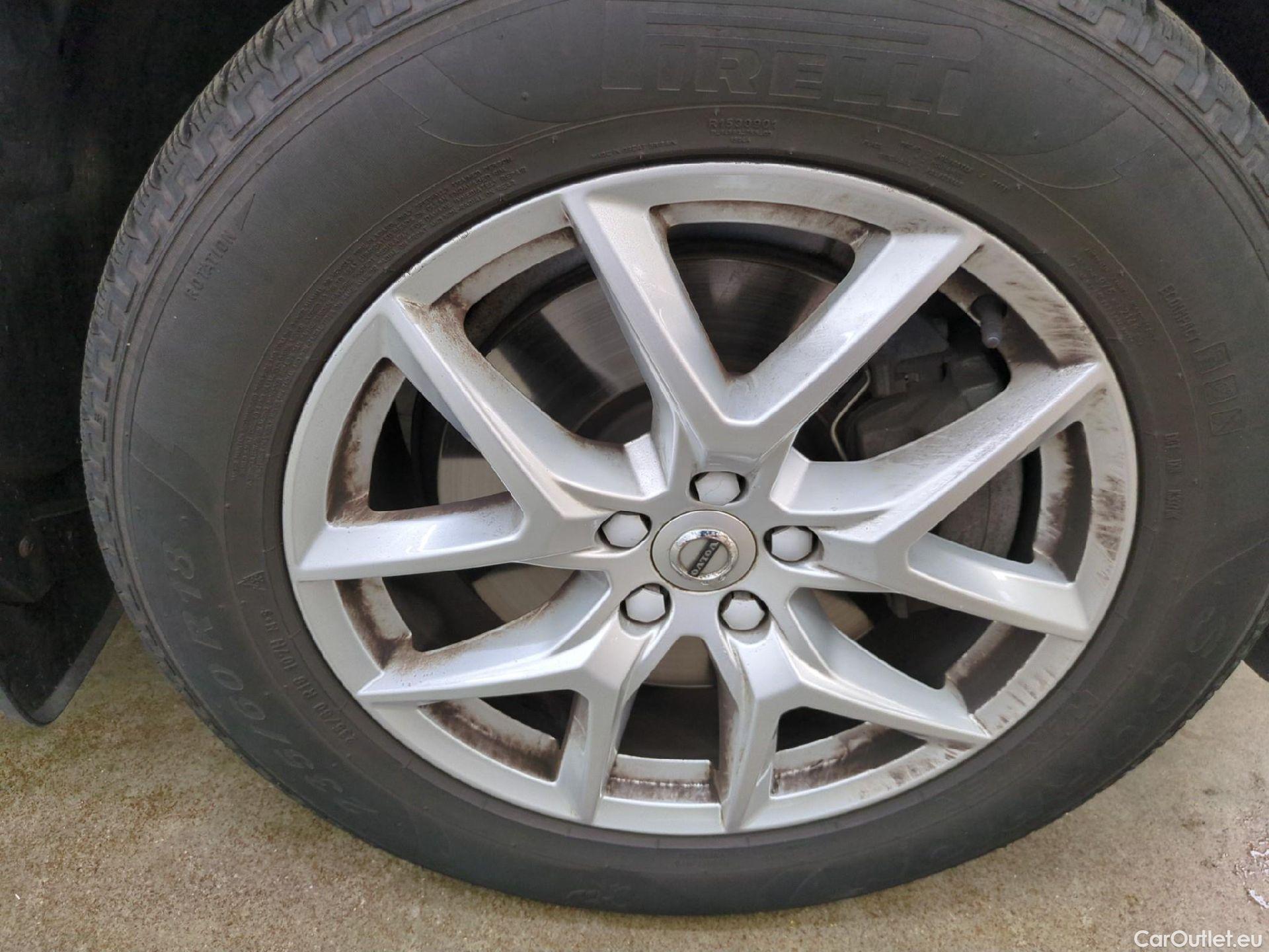  Volvo  XC60 VOLVO  5p SUV D4 AdBlue 190 Geartro Business Executive #2