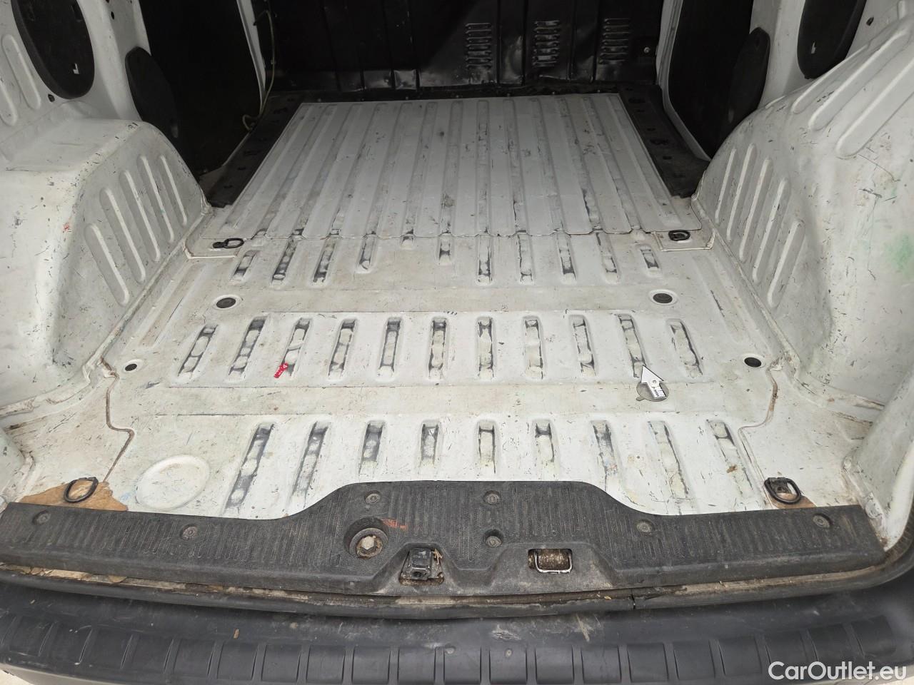  Dacia  Dokker 1.5 dCi 75 Ambiance Van #100