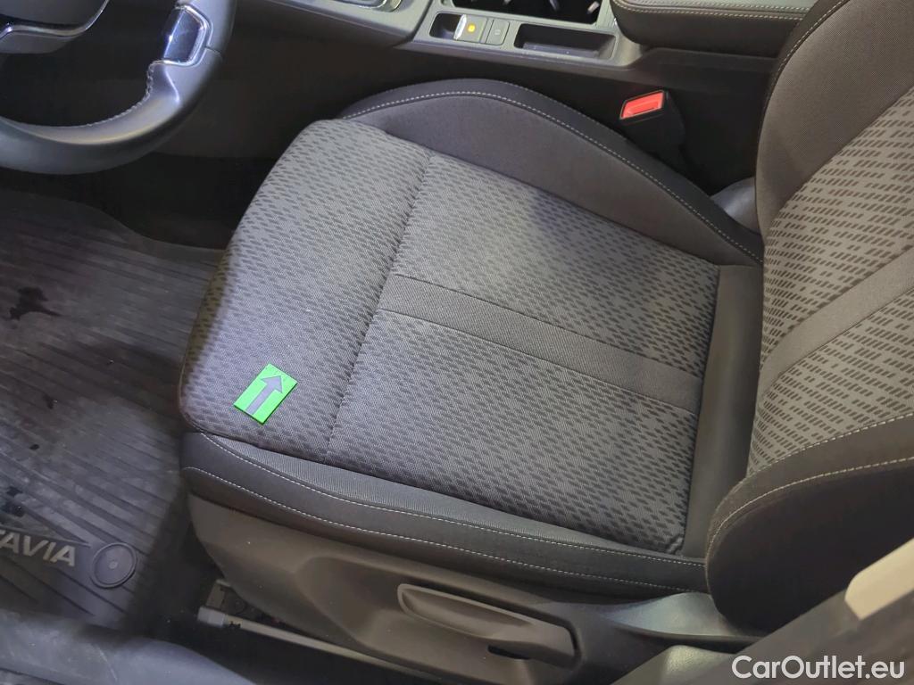  Skoda  Octavia 1.5 TSI 150CP Style #9
