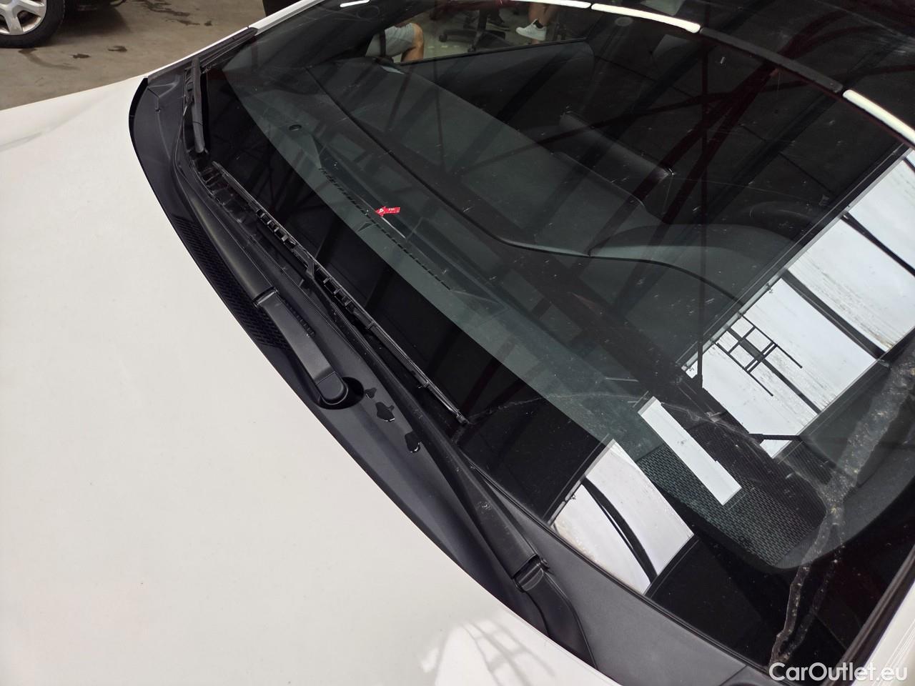  Toyota  Corolla 1.8 Hybrid Business HSD #14