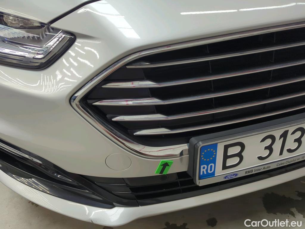  Ford  Mondeo 2.0 Hybrid Titanium ECVT #8