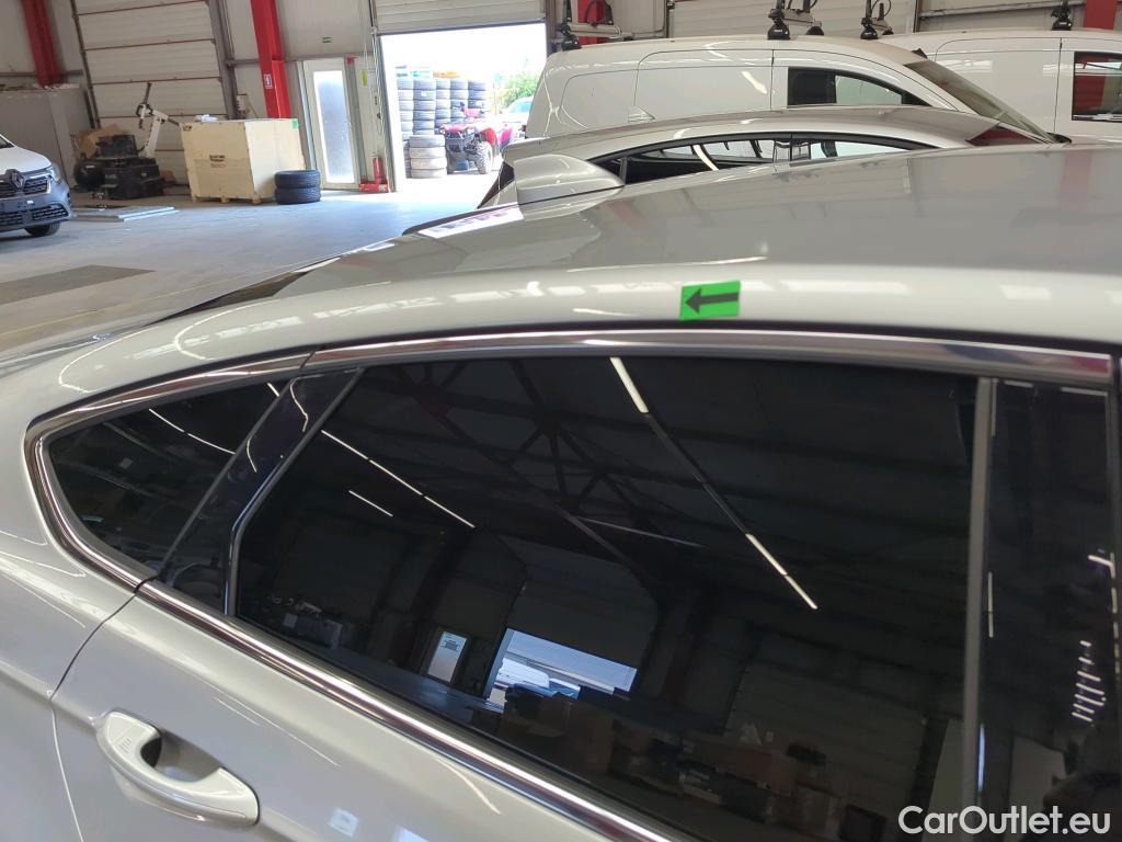  Ford  Mondeo 2.0 Hybrid Titanium ECVT #43