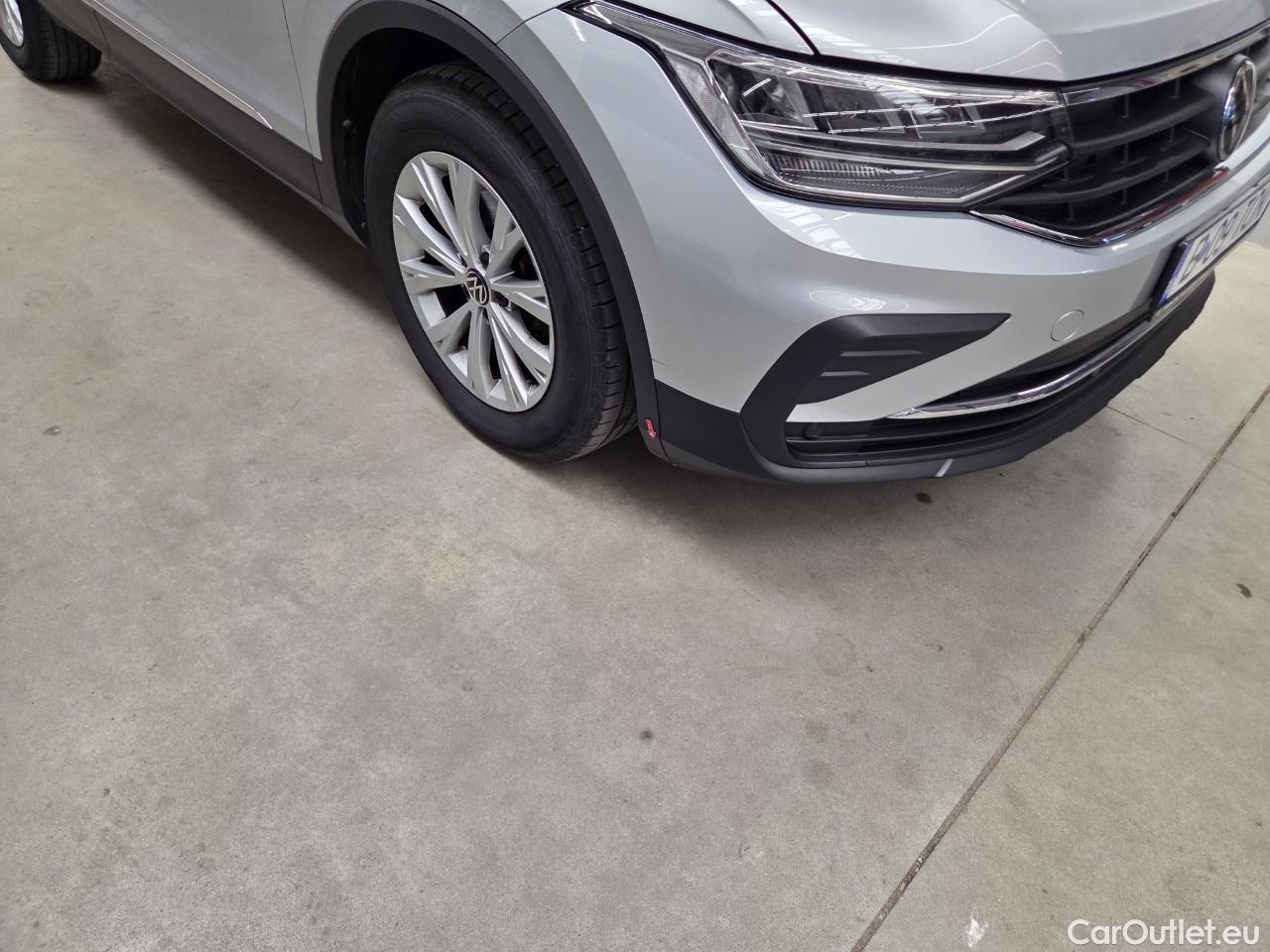  Volkswagen  Tiguan Life 2.0 TDI 150CP DSG #15