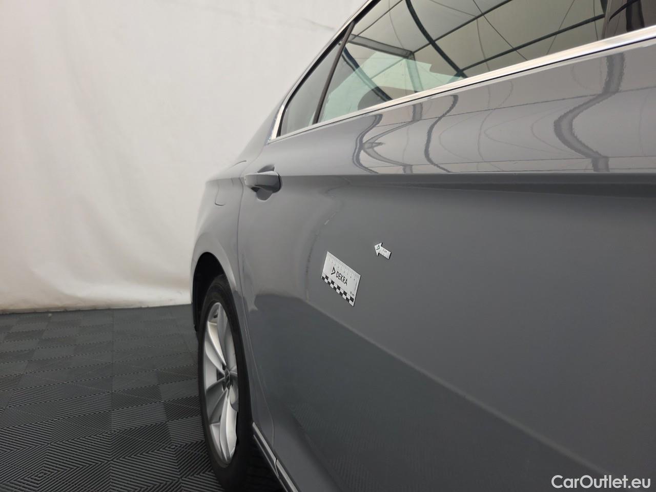  Volkswagen  Passat Highline 2.0 TDI DSG 150 CP #17