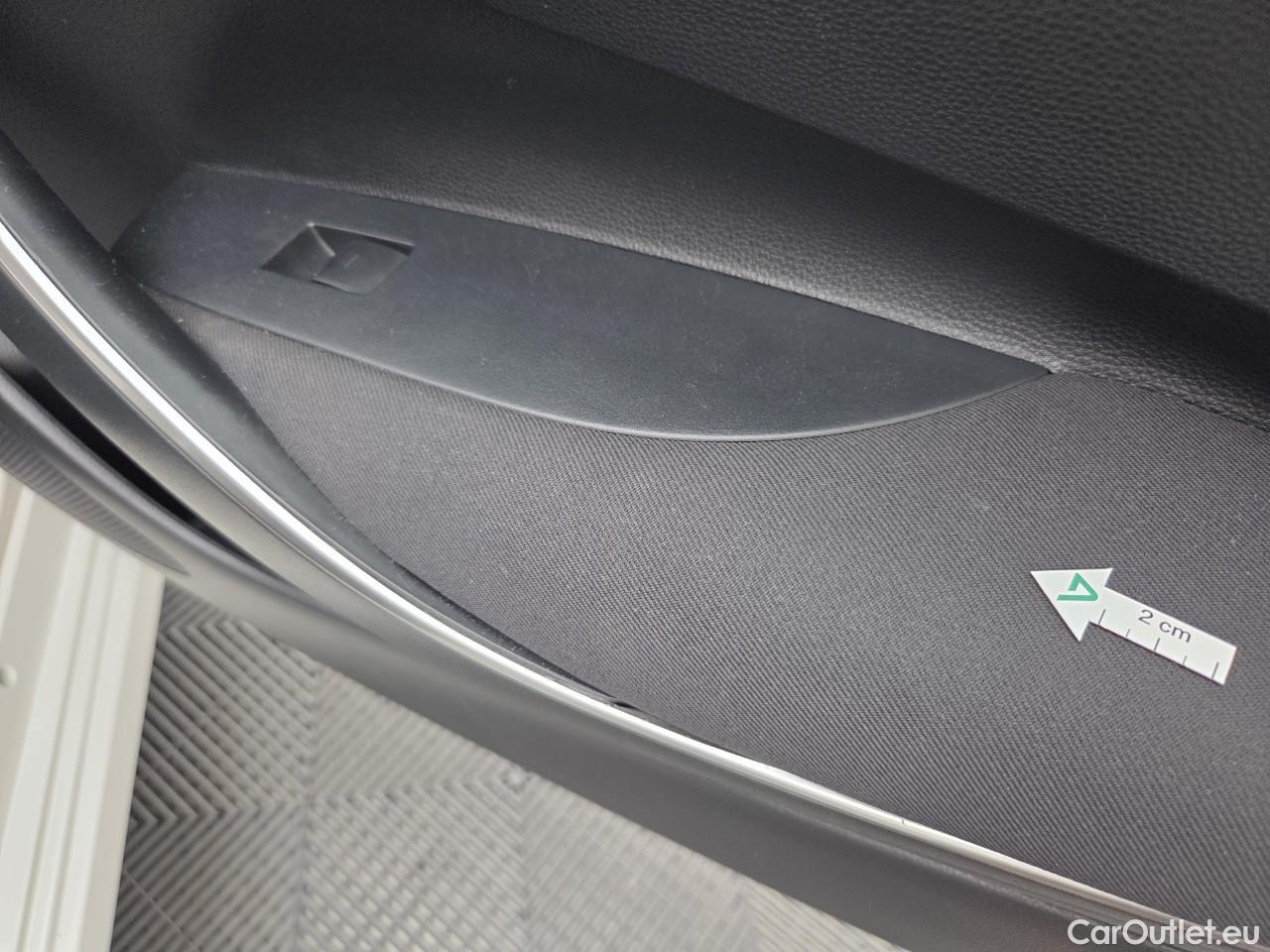  Toyota  Corolla 1.8 Hybrid Business HSD E-CVT #31