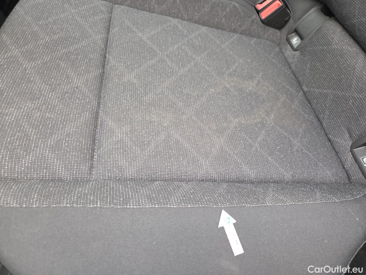  Volkswagen  Golf  Life 2.0 TDI #39
