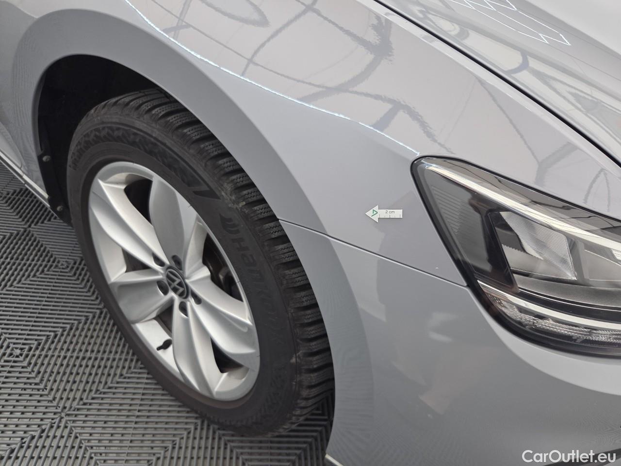  Volkswagen  Passat Highline 2.0 TDI DSG 150 CP #11